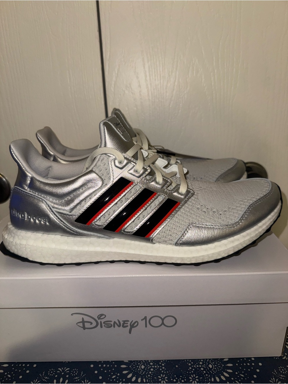 Adidas Ultra Boost 1.0 “Disney 100th Anniversary” - Picture 3 of 8